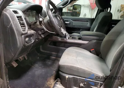 2022 Ram 3500 Big Horn/Lone Star из США, поврежденный, VIN 3C63RRLLXNG215036